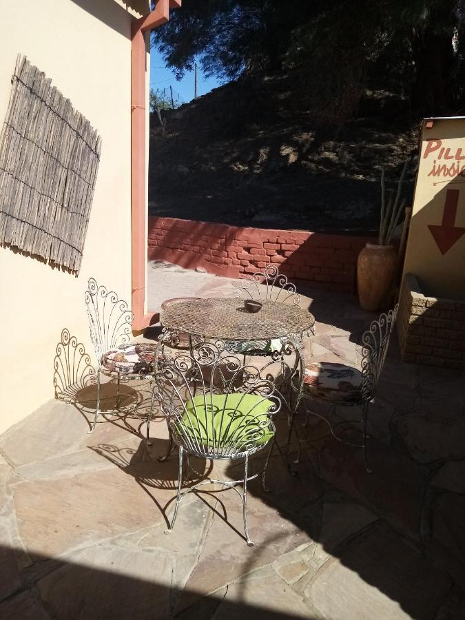 Larochelle Guesthouse Keetmanshoop Kültér fotó