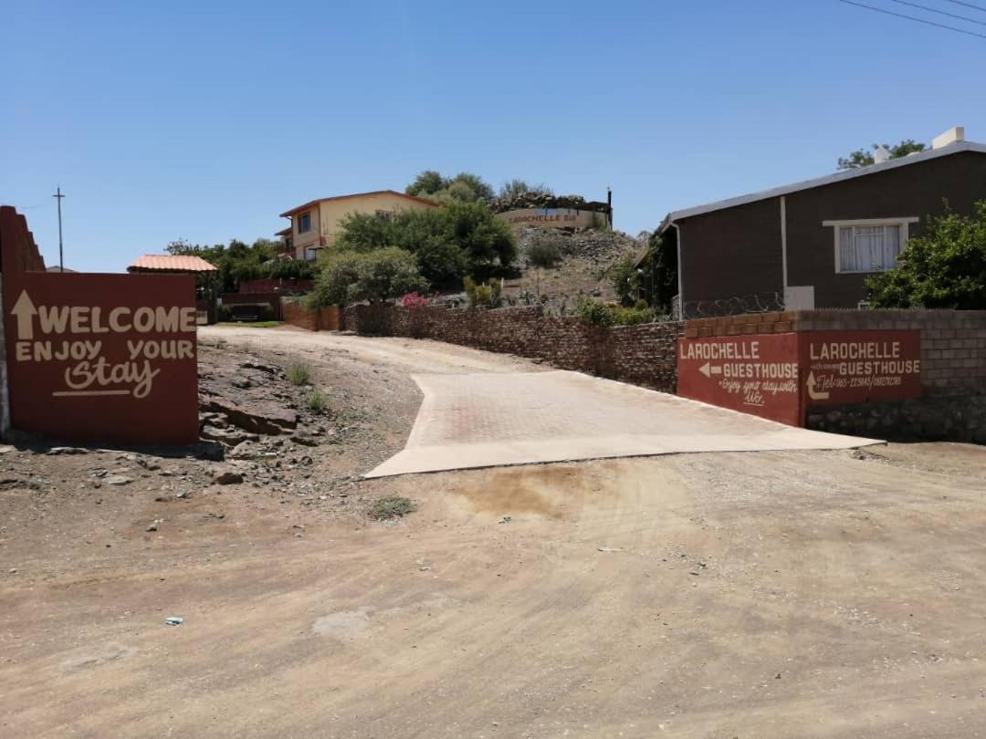 Larochelle Guesthouse Keetmanshoop Kültér fotó