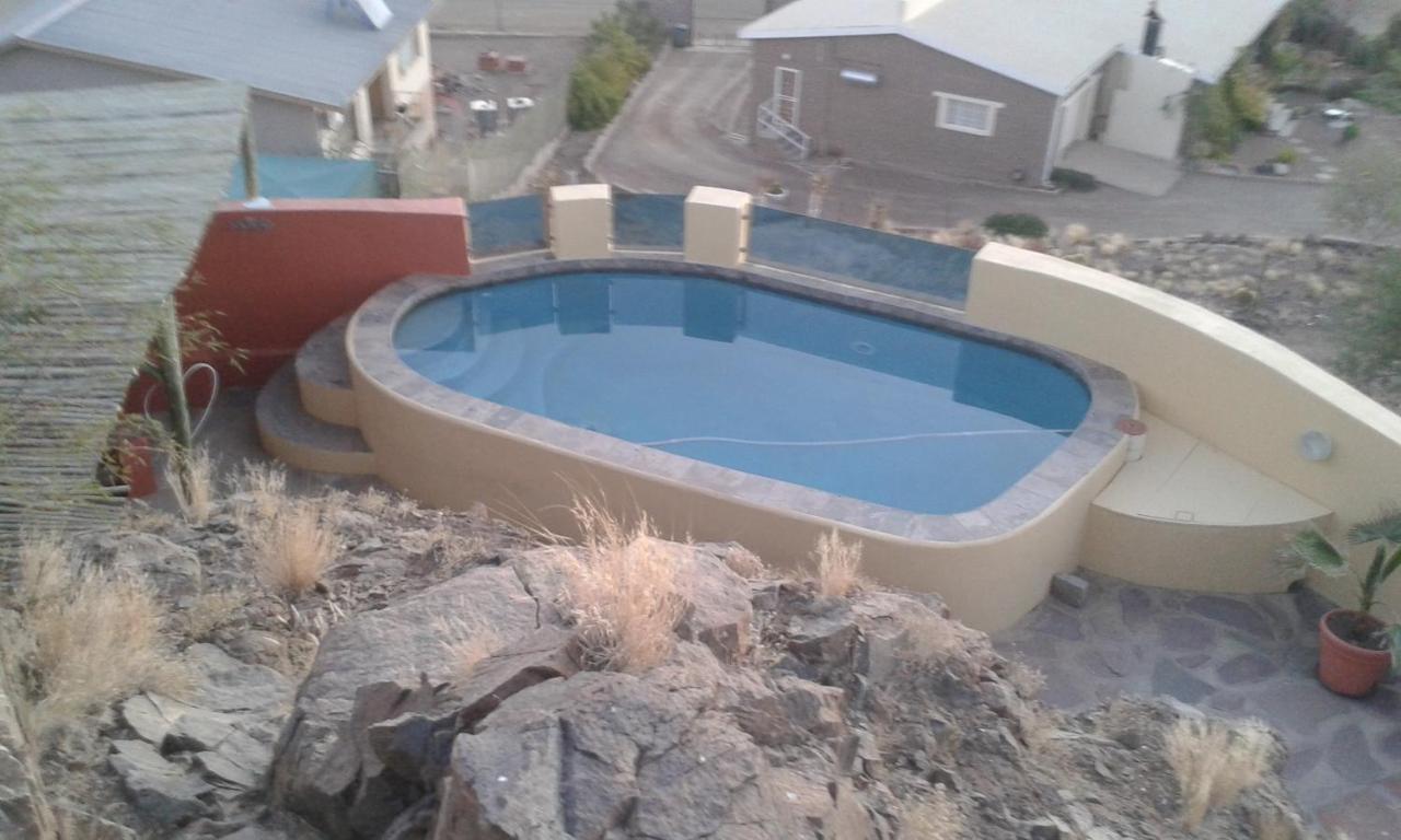 Larochelle Guesthouse Keetmanshoop Kültér fotó